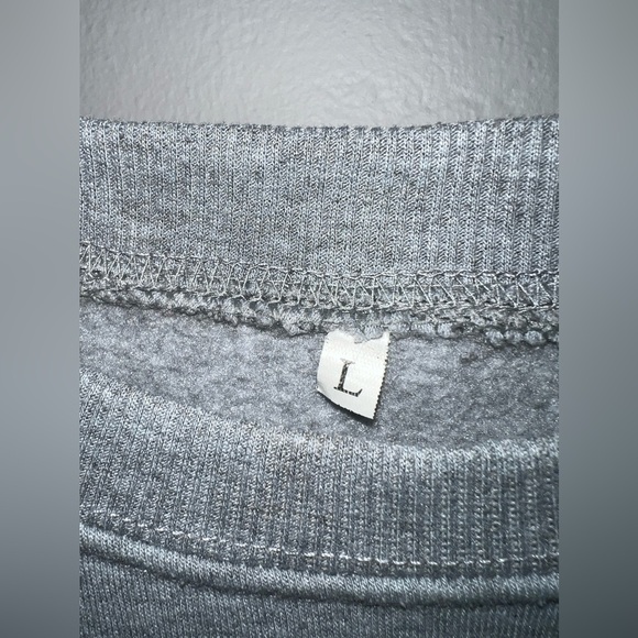 Off-White Gray Sweatshirt - Picture 9 of 9